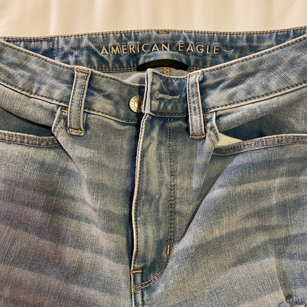 American Eagle high wasted jeans